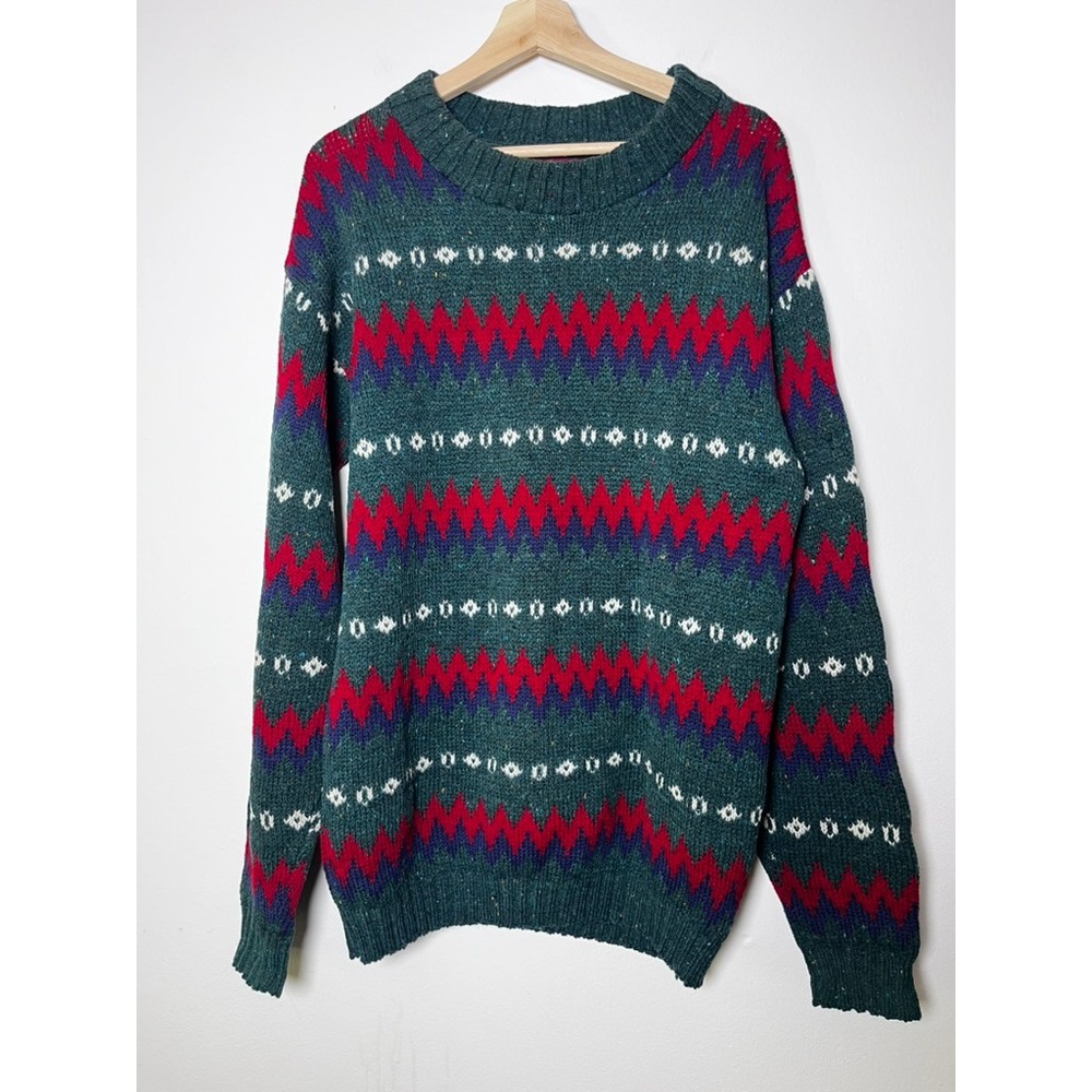 REI Vintage 100% Wool Fair Isle Crew Neck Sweater Aztec Zig Zag 90s size medium